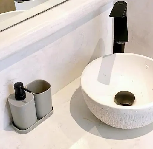 Cycladic Nest In Dryopida Apartment