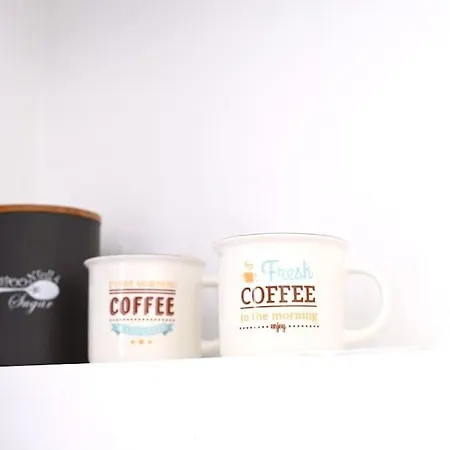 Cycladic Nest In Dryopida *